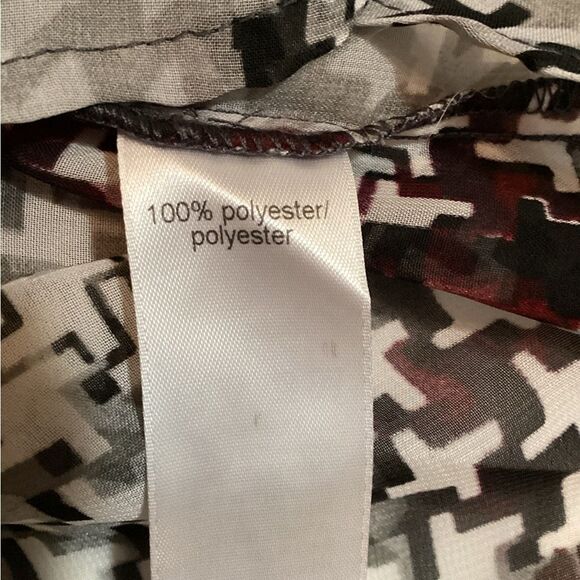 Maurices Women's Lightweight Sheer Pull Over Business Casual Blouse Size Small - Picture 11 of 15